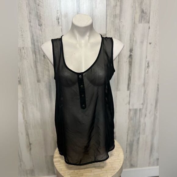 Black tank top - Picture 1 of 5